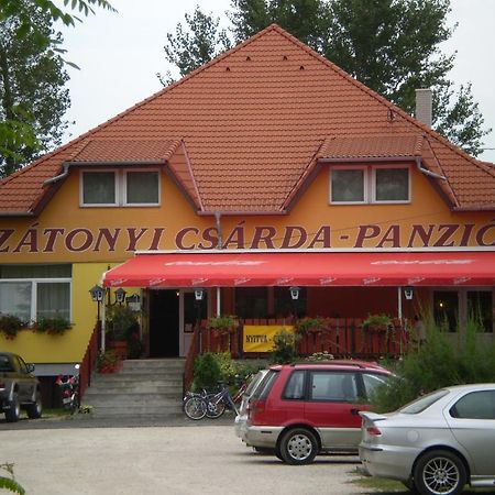 Zatonyi Csarda Panzio Bed & Breakfast Dunasziget ภายนอก รูปภาพ