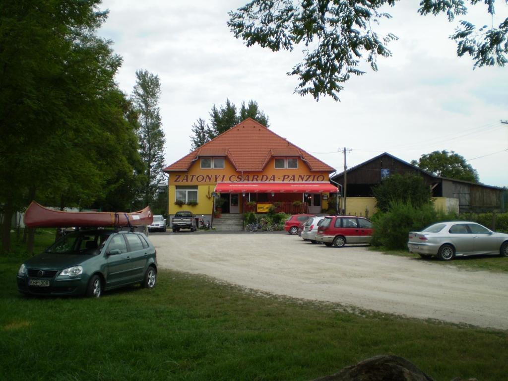 Zatonyi Csarda Panzio Bed & Breakfast Dunasziget ภายนอก รูปภาพ