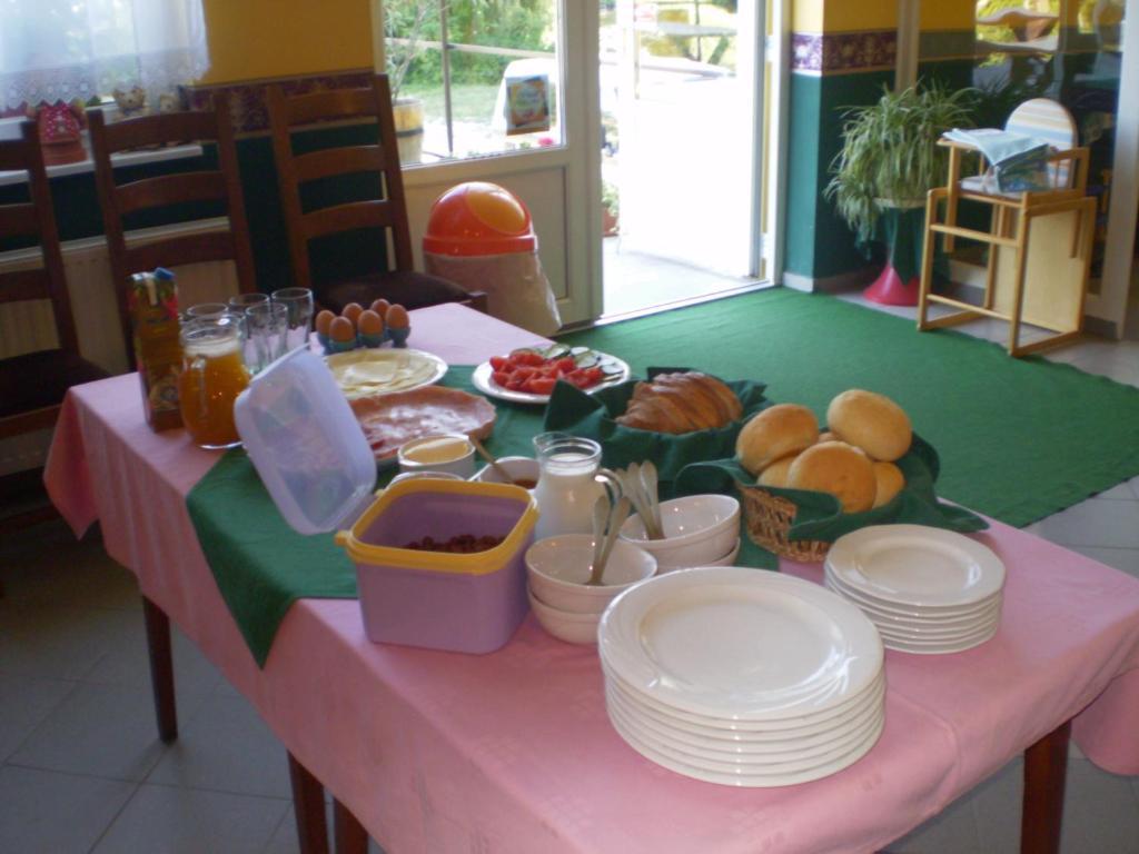 Zatonyi Csarda Panzio Bed & Breakfast Dunasziget ภายนอก รูปภาพ