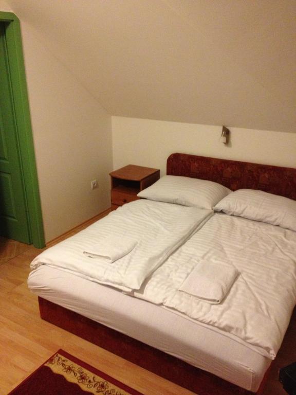Zatonyi Csarda Panzio Bed & Breakfast Dunasziget ห้อง รูปภาพ